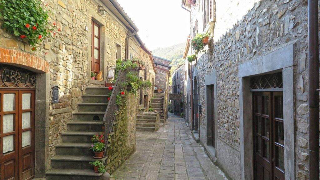 Einfamilienhaus zum Kauf 100.000 € 5 Zimmer 135 m² Licciana Nardi 54016