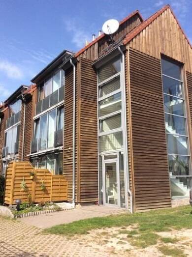 Wohnung zur Miete 550 € 2 Zimmer 54,6 m² frei ab sofort Gnoiener Straße 22-28 Tessin 18195
