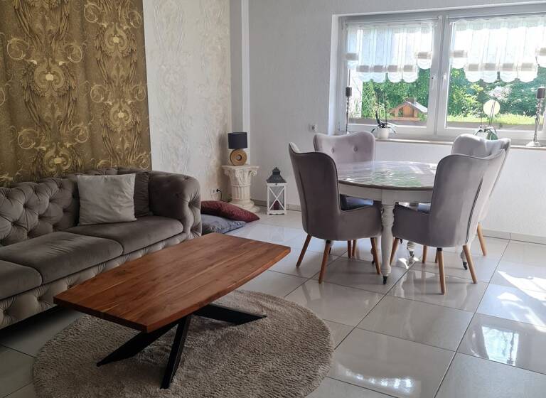 Wohnung zum Kauf 310.000 € 5 Zimmer 143 m²<br/>Wohnfläche 1.<br/>Geschoss ab sofort<br/>Verfügbarkeit Wanne Herne 44653