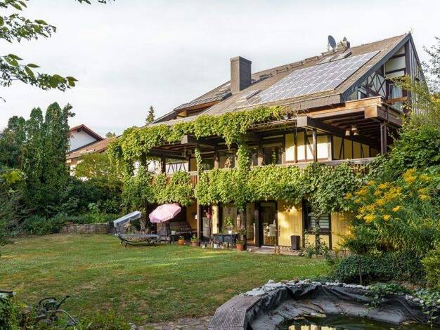 Einfamilienhaus zum Kauf 599.000 € 7 Zimmer 216 m² 1.100 m² Grundstück Heuchelhof Würzburg / Rottenbauer 97084