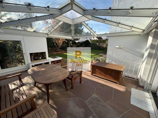 Einfamilienhaus zum Kauf 5 Zimmer 180 m² 607 m² Grundstück Kleinsachsenheim Sachsenheim 74343