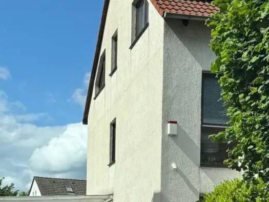 Reihenhaus zur Miete 2.100 € 5 Zimmer 134 m² 313 m² Grundstück frei ab 01.02.2026 Karpfenweg 32 Richrath Langenfeld (Rheinland) 40764