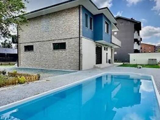 Haus zum Kauf 1.480.000 € 350 m² 1.000 m² Grundstück Bellaria 20068