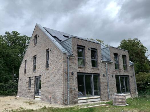 Doppelhaushälfte zum Kauf 699.500 € 5 Zimmer 148 m² 536 m² Grundstück Oberneuland Bremen 28355