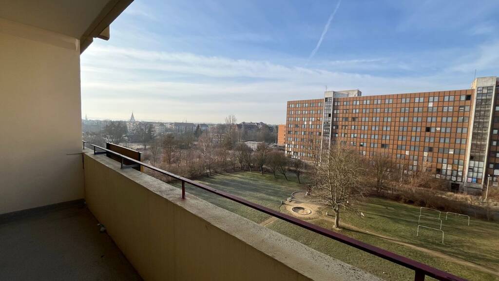 Wohnung zur Miete 319 € 3 Zimmer 70 m² 5. Geschoss frei ab sofort Moseler Straße 8 Pölbitz Zwickau 08058