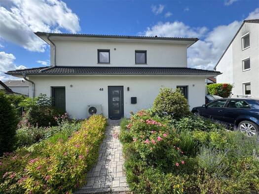 Einfamilienhaus zum Kauf provisionsfrei 1.145.000 € 5 Zimmer 187 m² frei ab sofort Usingen Usingen 61250