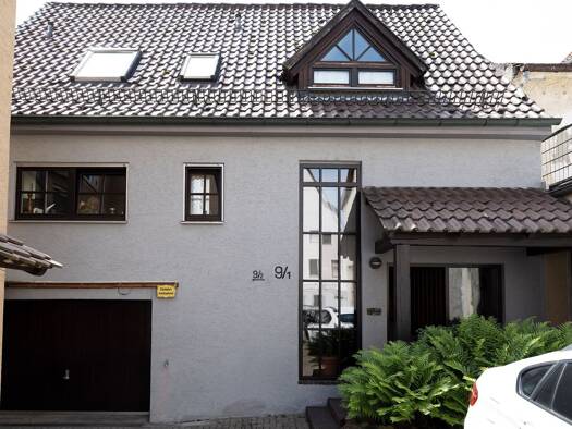Einfamilienhaus zum Kauf 659.000 € 8 Zimmer 195 m² 306 m² Grundstück Eglosheim Ludwigsburg 71634