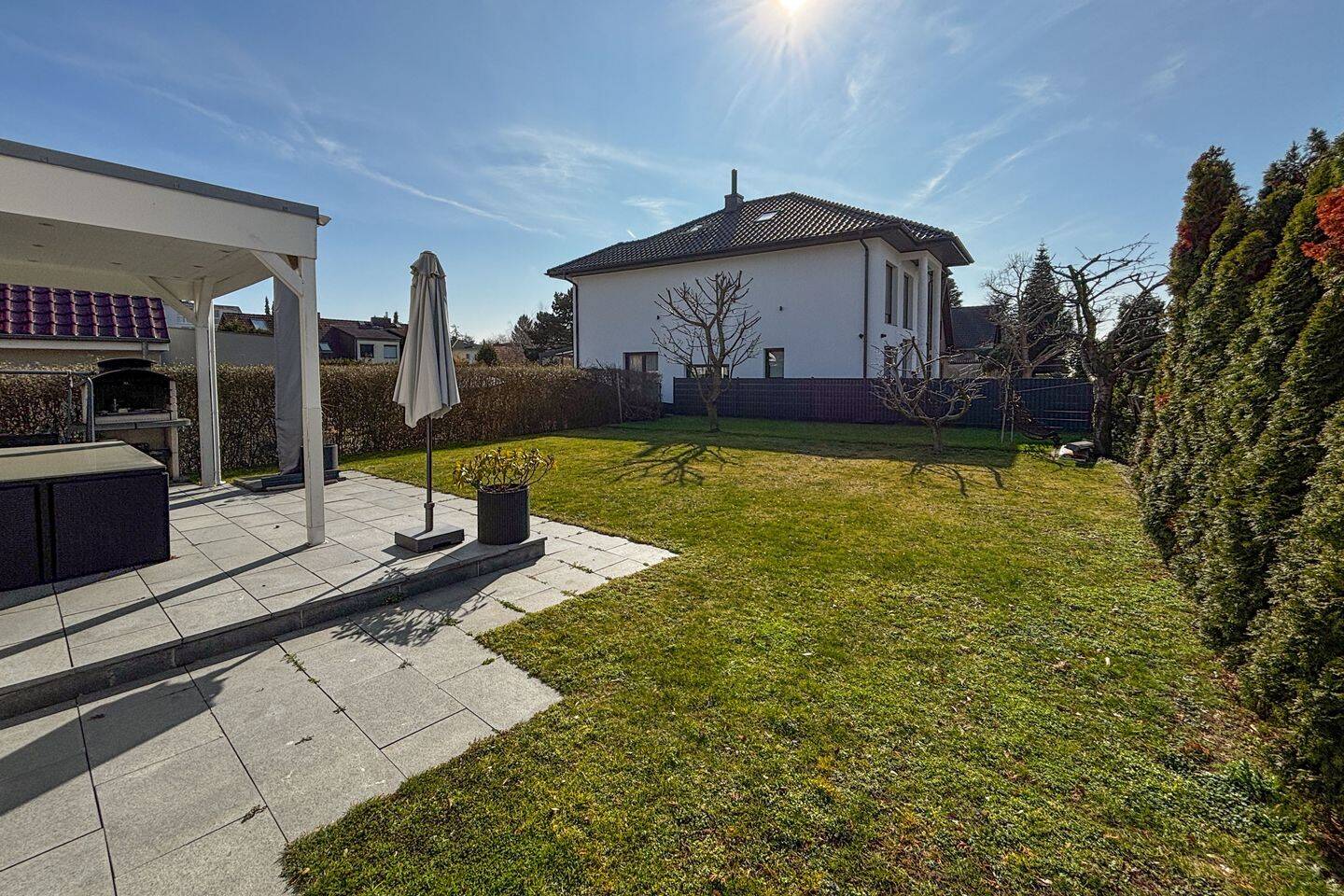 Property thumbnail 13