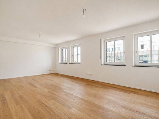 Wohnung zur Miete 1.700 € 4 Zimmer 99,5 m² frei ab 01.10.2026 Gauting Gauting 82131