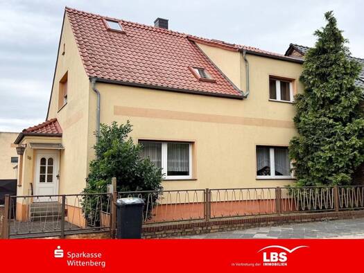 Doppelhaushälfte zum Kauf 87.000 € 7 Zimmer 115 m² 1.787 m² Grundstück frei ab sofort Zahna Zahna-Elster 06895