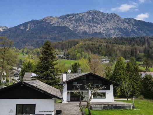 Einfamilienhaus zum Kauf 1.150.000 € 10 Zimmer 275 m² 1.900 m² Grundstück Karlstein Bad Reichenhall 83435