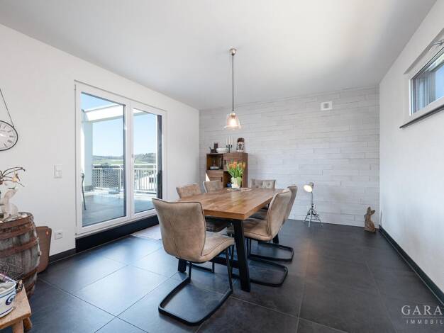 Einfamilienhaus zum Kauf 667.000 € 7 Zimmer 130 m² 542 m² Grundstück Talheim 78607