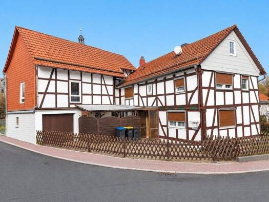 Einfamilienhaus zum Kauf provisionsfrei 99.000 € 5 Zimmer 110 m² 186 m² Grundstück Richelsdorf Wildeck 36208