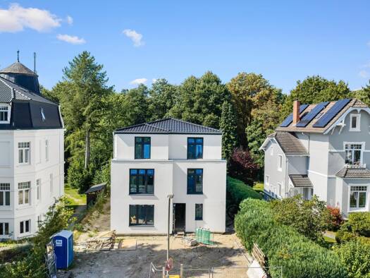 Betreutes Wohnen zum Kauf - Erstbezug nur mit Wohnberechtigungsschein als Kapitalanlage geeignet 3.100.000 € 16 Zimmer 401,7 m² 1.284 m² Grundstück Rahlstedt Hamburg 22143