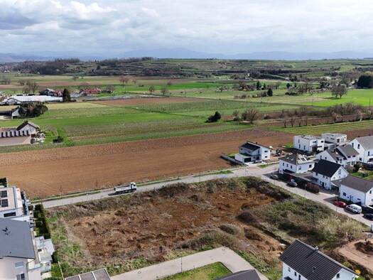 Wohnung zum Kauf - Erstbezug provisionsfrei 570.000 € 4 Zimmer 101,8 m² EG Endingen Endingen am Kaiserstuhl 79346