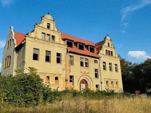 Mehrfamilienhaus zum Kauf provisionsfrei 299.000 € 20 Zimmer 752,8 m² 2.189 m² Grundstück Freiligrathstraße 28 Zeitz 06712