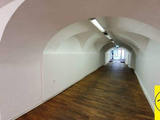 Laden zur Miete 7,54 € St. Pölten 3100