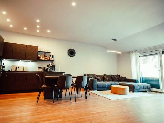 Loft zum Kauf 589.950 € 3 Zimmer 126 m² frei ab 01.01.2026 Süd Kassel 34121