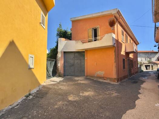 Haus zum Kauf 215.000 € 9 Zimmer 250 m² Torpè 08020