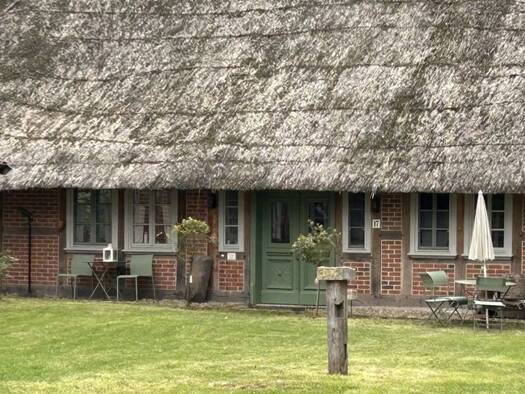 Einfamilienhaus zum Kauf 798.000 € 8 Zimmer 202 m² 2.396 m² Grundstück Marleben Trebel 29494