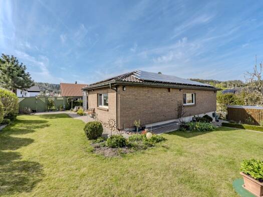 Bungalow zum Kauf 599.000 € 7 Zimmer 150,7 m² 554 m² Grundstück Münklingen Weil der Stadt 71263