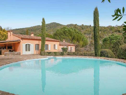 Einfamilienhaus zum Kauf 1.260.000 € 6 Zimmer 300 m² 80.000 m² Grundstück Nord COLLOBRIERES 83610