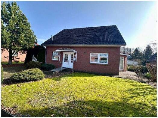 Einfamilienhaus zum Kauf 259.000 € 5 Zimmer 145,2 m² 642 m² Grundstück Cadenberge 21781