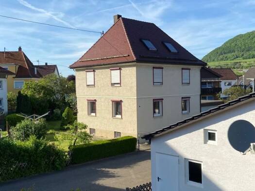 Einfamilienhaus zur Miete 1.750 € 7,5 Zimmer 130 m² 400 m² Grundstück frei ab 01.11.2025 Kuchen 73329