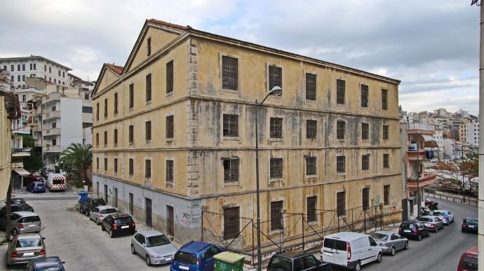 Laden zum Kauf 1.300.000 € 3.350 m²<br/>Verkaufsfläche Kavala