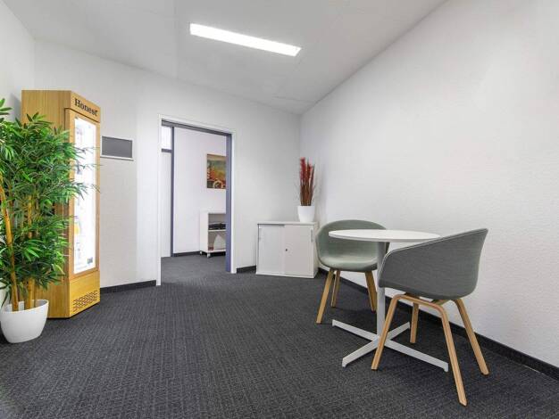 Bürofläche zur Miete provisionsfrei 179 € 5 m² Bürofläche Fuerther Strasse 27 Rosenau Nuremberg 90429