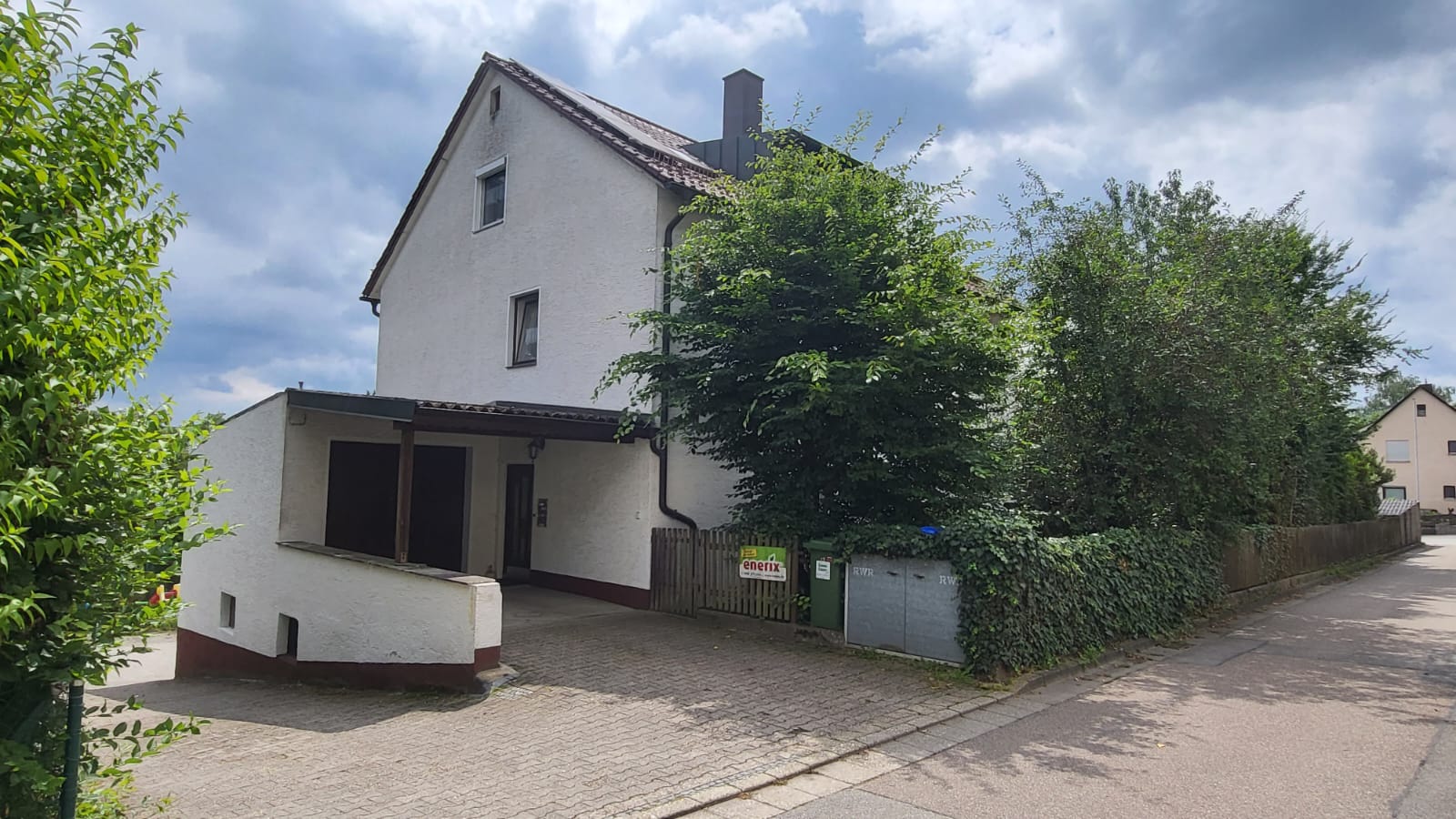 Haus zum Kauf 739.000 € 12 Zimmer 340 m²<br/>Wohnfläche 905 m²<br/>Grundstück Lappersdorf Lappersdorf 93138