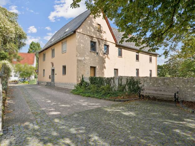 Einfamilienhaus zum Kauf 299.000 € 9 Zimmer 229 m² 1.123 m² Grundstück Dietkirchen Limburg a. d. Lahn 65553
