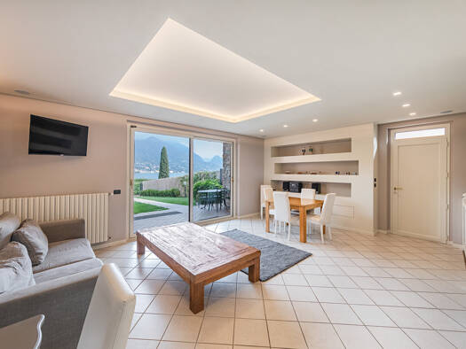 Villa zum Kauf 1.300.000 € 6,5 Zimmer 200 m² 150 m² Grundstück San Felice del Benaco 25010