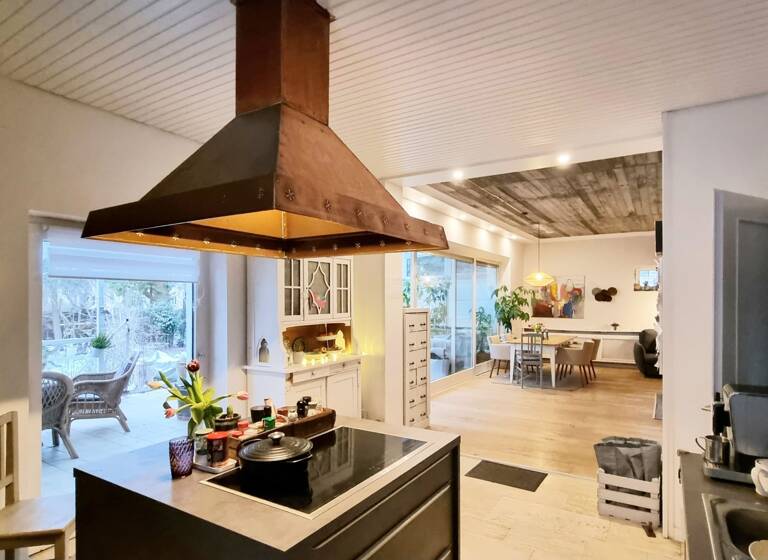 Mehrfamilienhaus zum Kauf als Kapitalanlage geeignet 990.000 € 10 Zimmer 330 m²<br/>Wohnfläche 978 m²<br/>Grundstück Bramfeld Hamburg 22309