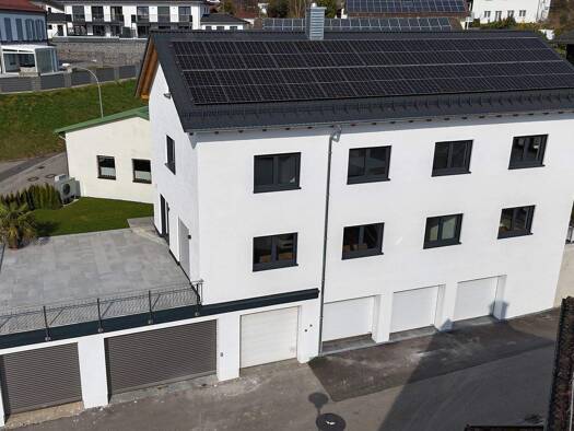 Einfamilienhaus zur Miete - Erstbezug 2.400 € 6 Zimmer 225 m² 20 m² Grundstück frei ab sofort Berg Metten 94526