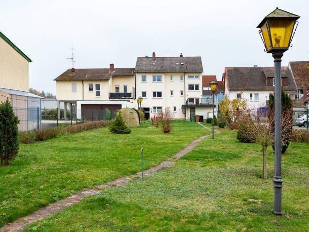 Mehrfamilienhaus zum Kauf 395.000 € 8 Zimmer 236 m² 1.117 m² Grundstück Wilhermsdorf 91452