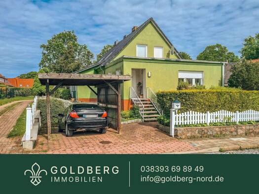 Haus zum Kauf 217.000 € 5 Zimmer 102 m² 347 m² Grundstück frei ab sofort Bergen Bergen auf Rügen 18528