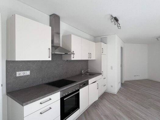 Wohnung zur Miete 830 € 2 Zimmer 65 m² 2. Geschoss frei ab 01.02.2026 Steinbühl Nürnberg 90443