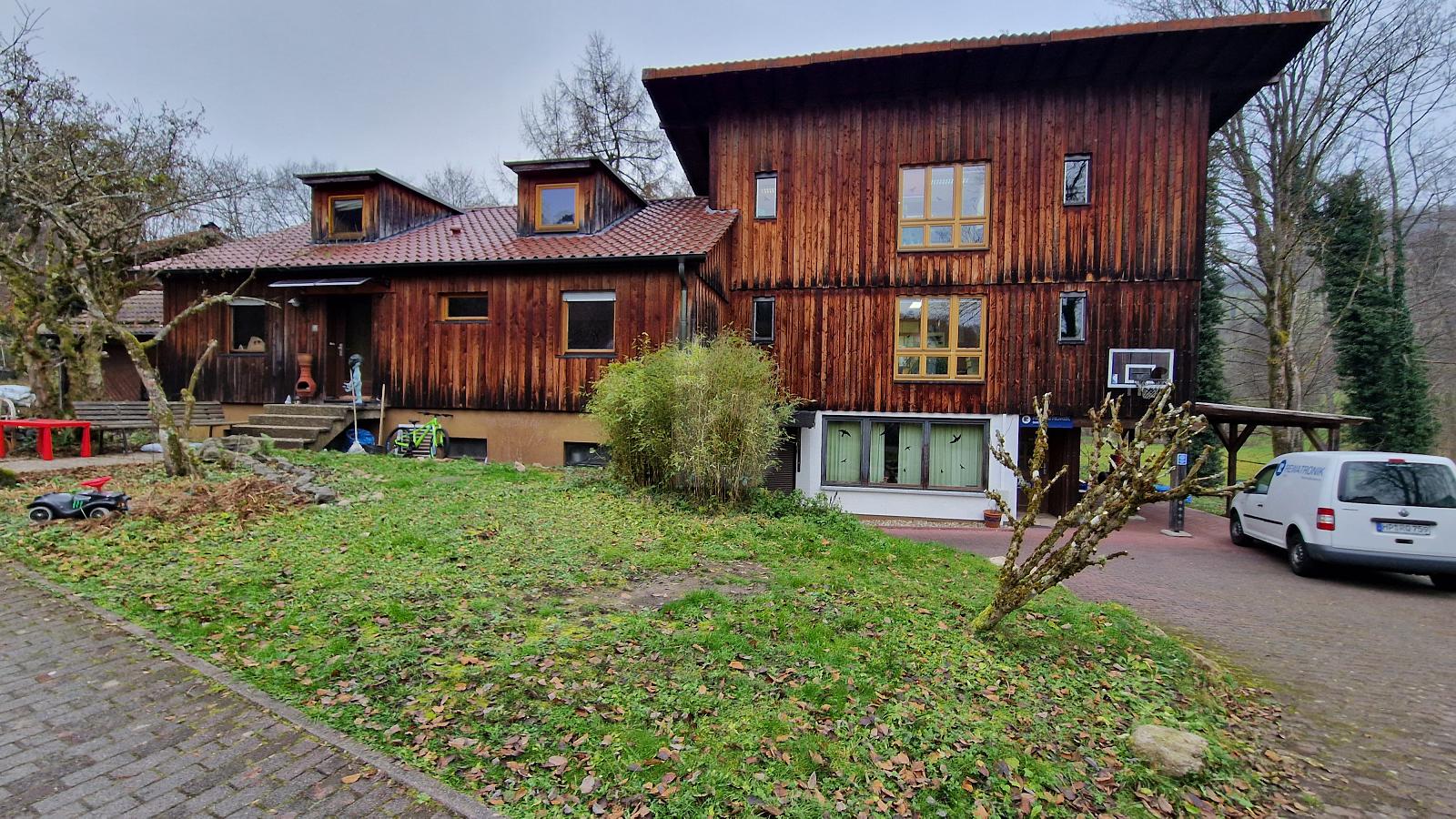 Einfamilienhaus zum Kauf 450.000 € 10 Zimmer 142 m²<br/>Wohnfläche 1.551 m²<br/>Grundstück Wald-Michelbach Wald-Michelbach 69483