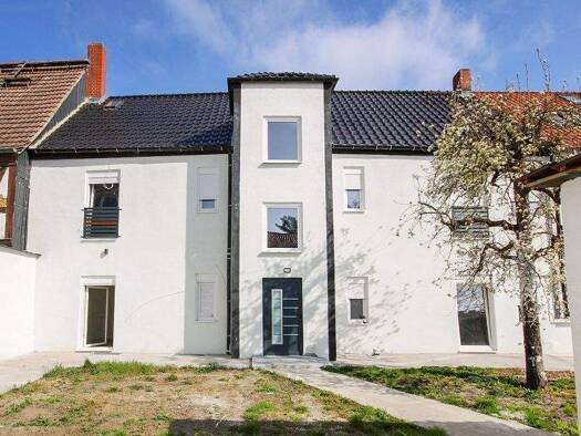 Mehrfamilienhaus zum Kauf als Kapitalanlage geeignet 300.000 € 300 m² 765 m² Grundstück Burg Burg bei Magdeburg 39288