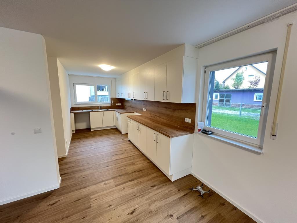 Reihenendhaus zum Kauf 566.900 € 5 Zimmer 163,8 m²<br/>Wohnfläche 504,5 m²<br/>Grundstück ab sofort<br/>Verfügbarkeit Klardf-Stegen-Oberweiherhs-Unterweiherhs Schwandorf 92421