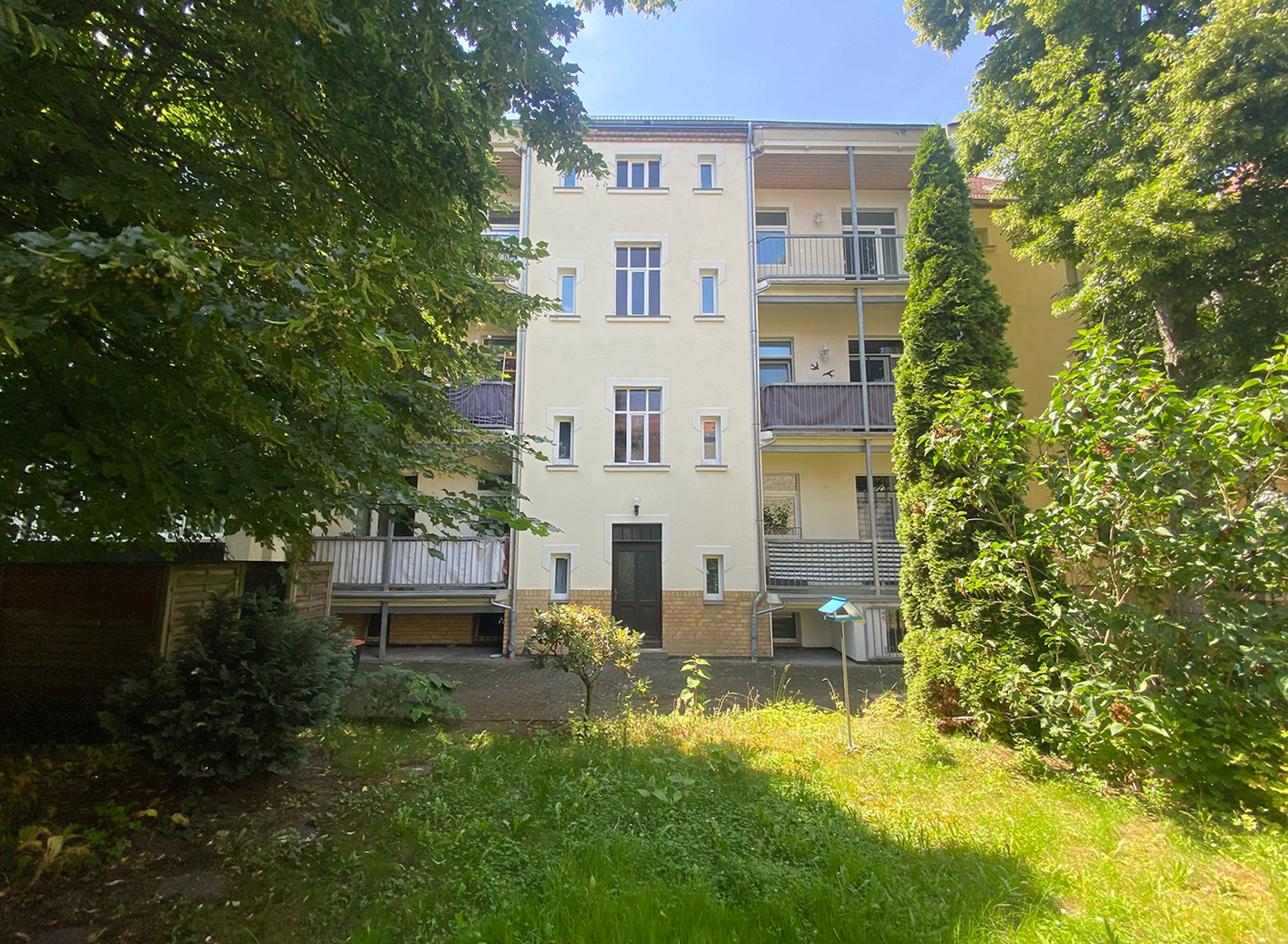 Property thumbnail 3