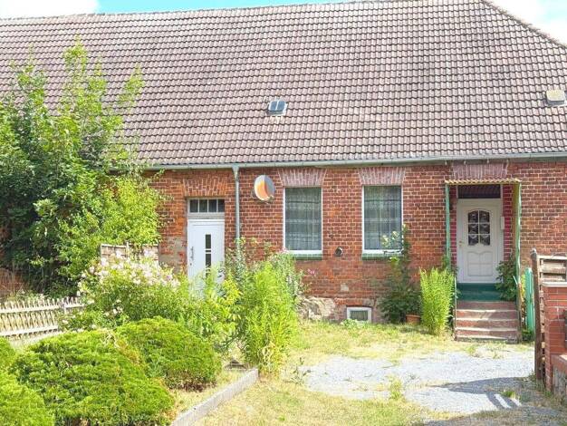 Doppelhaushälfte zum Kauf 99.900 € 3 Zimmer 99 m² 1.883 m² Grundstück Grauenhagen Woldegk 17348