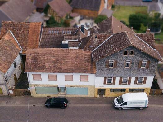 Wohn- und Geschäftshaus zum Kauf als Kapitalanlage geeignet 99.000 € 16 Zimmer 610 m² 583 m² Grundstück Ober-Mockstadt Ranstadt 63691