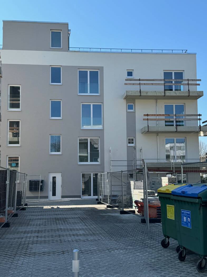Wohnung zur Miete 1.706 € 5 Zimmer 113,8 m² Dachgeschoss, 3. Geschoss frei ab sofort Joachim-Darjes-Str. 5 Zwätzen Jena 07743
