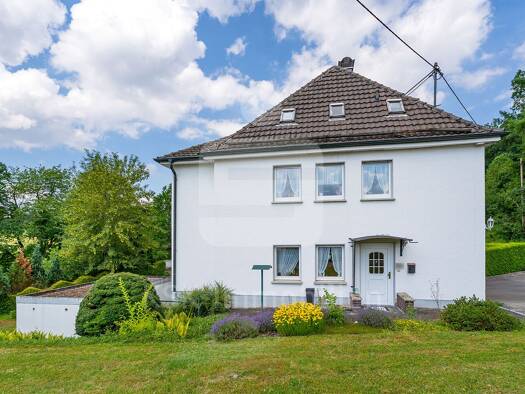 Einfamilienhaus zum Kauf 180.000 € 3 Zimmer 114 m² 441 m² Grundstück Müllerheide Reichshof 51580