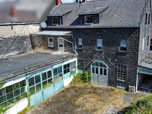 Haus zum Kauf 450.000 € 12 Zimmer 194 m² 1.406 m² Grundstück Mendig 56743