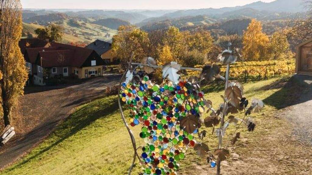 Restaurant zum Kauf 1.650.000 € 66.863 m² Grundstück Glanz an der Weinstraße 8463