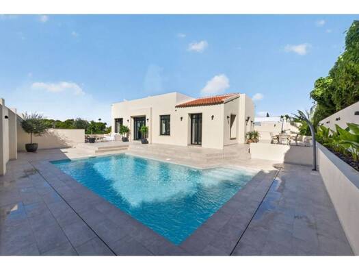 Villa zum Kauf 1.050.000 € 5 Zimmer 191 m² 671 m² Grundstück Países Bajos 0 Torrevieja 03186