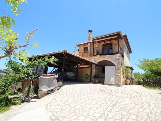 Einfamilienhaus zum Kauf 430.000 € 6 Zimmer 190 m² 2.100 m² Grundstück Selli 73008